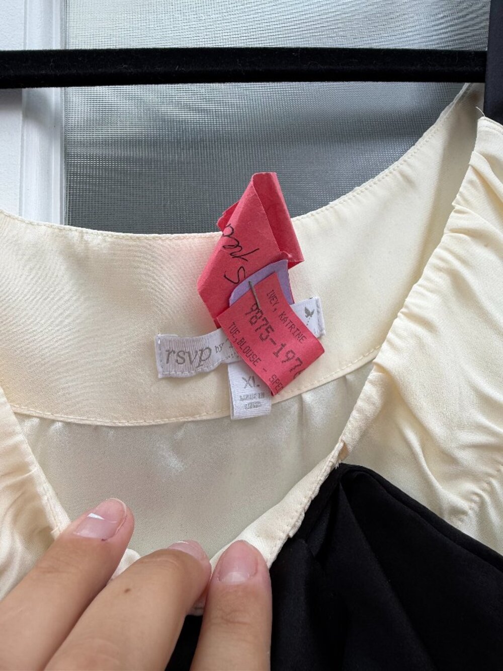 Women's 100% Silk Top - Picture 4 of 7